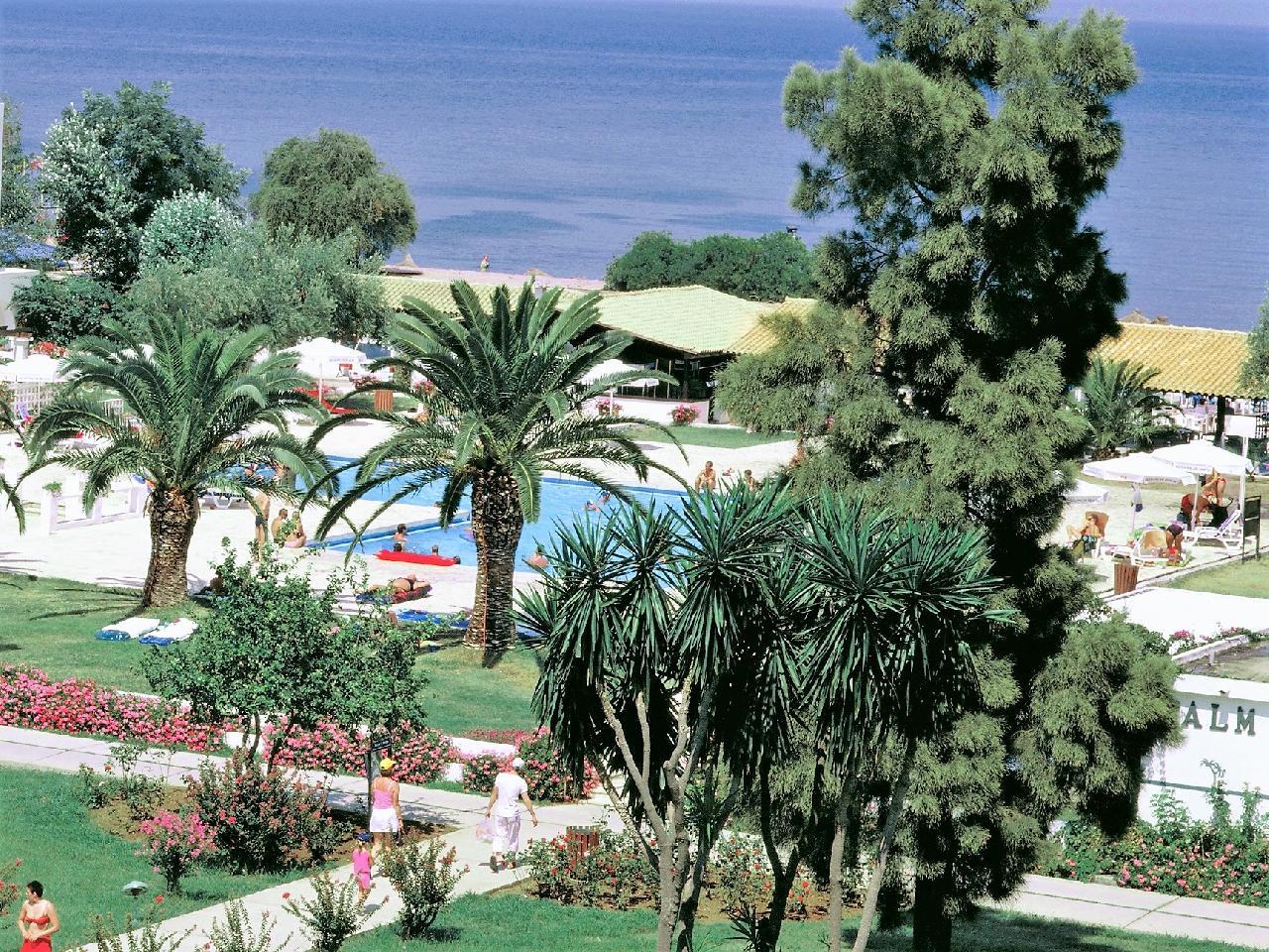 Görögország, Korfu, Messonghi, Messonghi Beach Hotel, külső