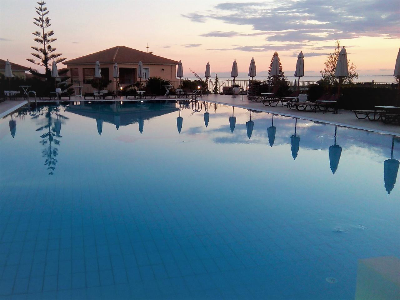 Görögország, Kefalonia, Svoronata, Astra Village Hotel, medence