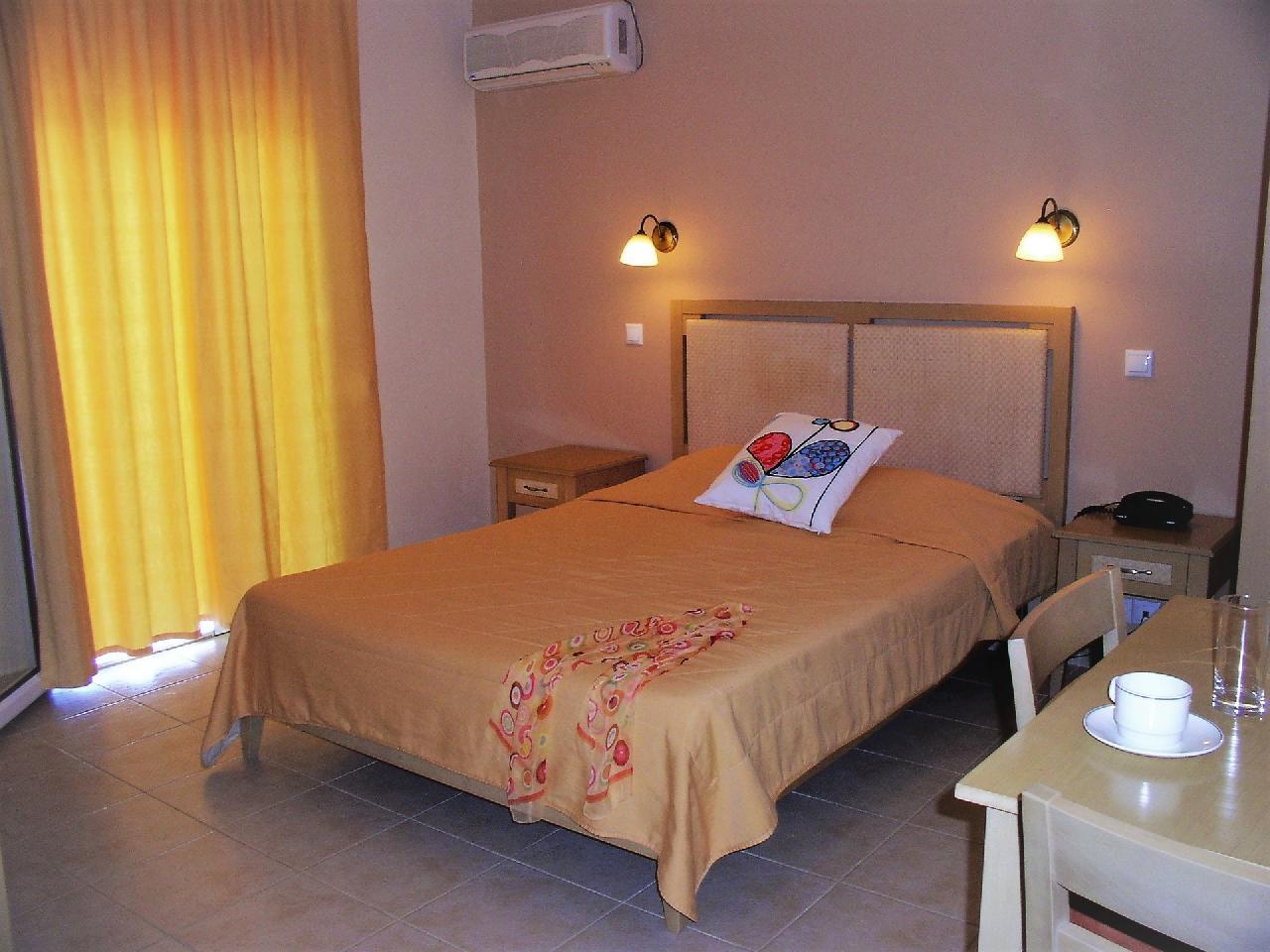 Görögország, Kefalonia, Svoronata, Astra Village Hotel, szoba