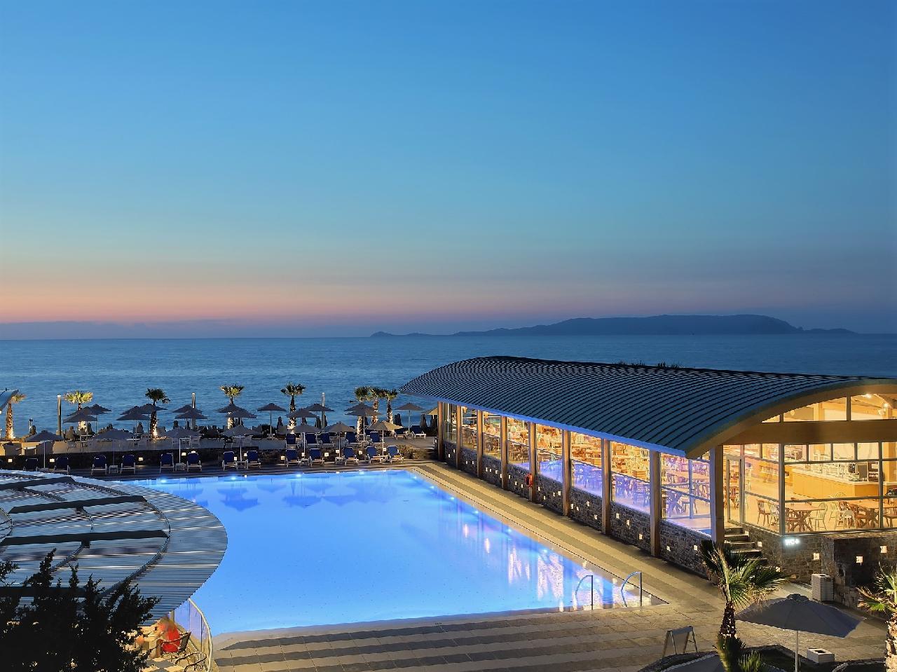 Görögország, Kréta, Kelet-Kréta, Heraklion, Kokkini Hani, Arina Beach Resort, medence
