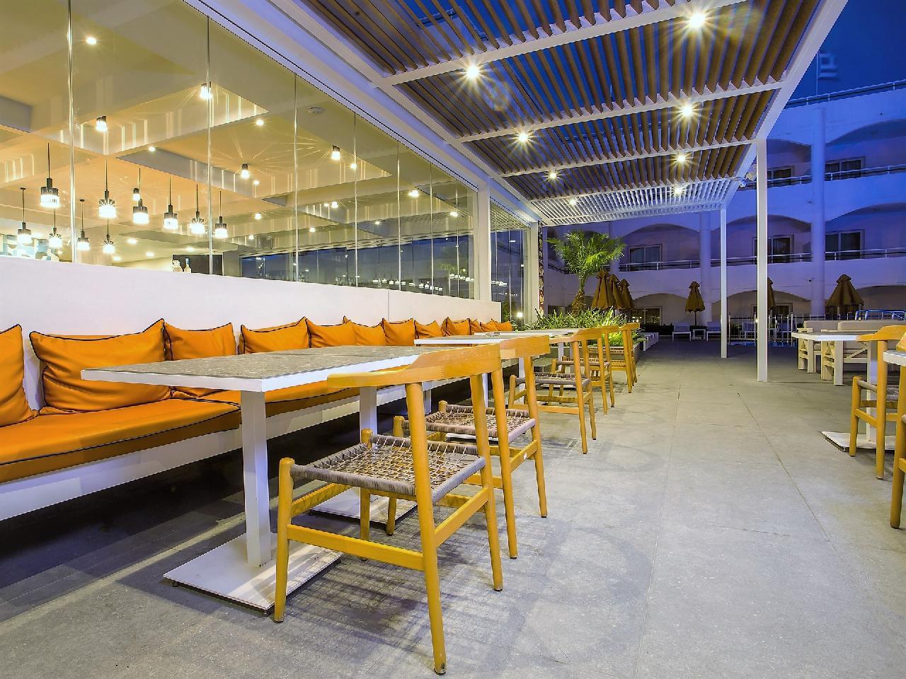 Görögország, Rodosz, Faliraki, Orion Hotel, külső
