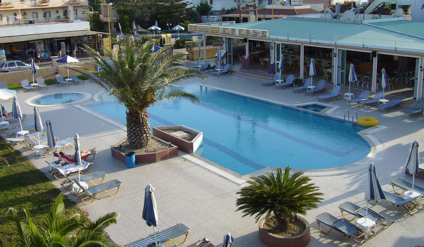 Görögország, Rodosz, Faliraki, Rhodian Rose Hotel, medence