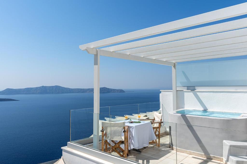 Görögország, Santorini, Fira, Adamant Suites, kilátás