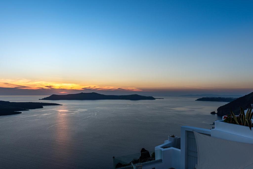 Görögország, Santorini, Fira, Adamant Suites, kilátás