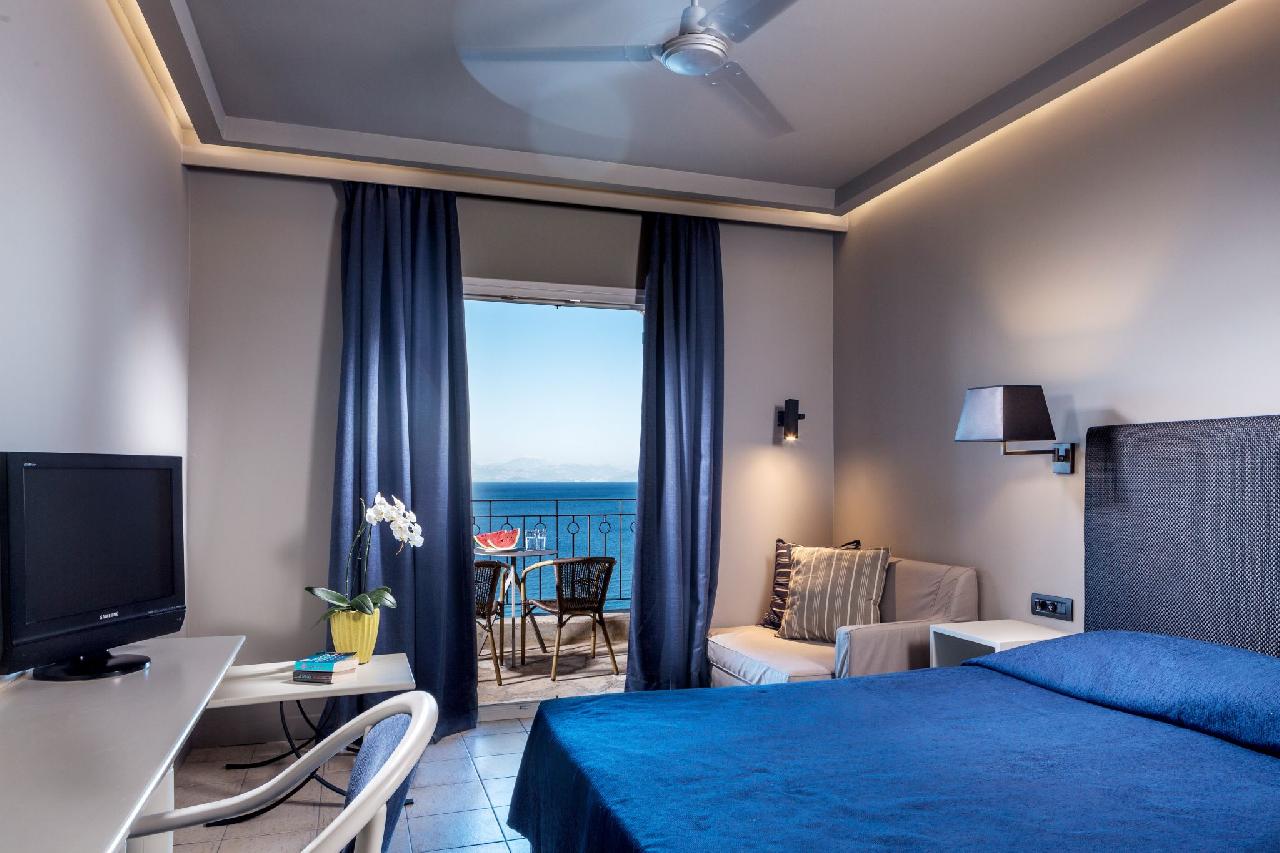 Görögország, Korfu, Perama, Aeolos Beach Resort, szoba