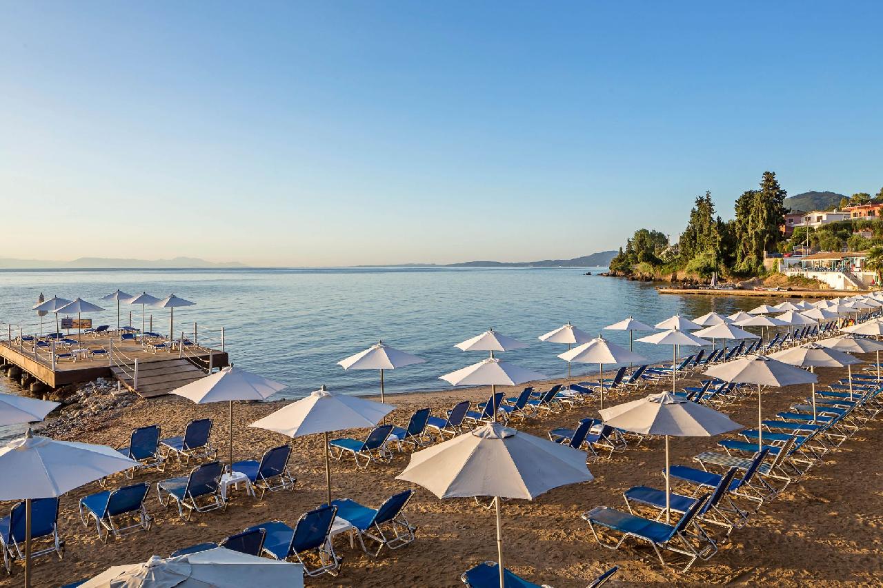 Görögország, Korfu, Perama, Aeolos Beach Resort, tengerpart