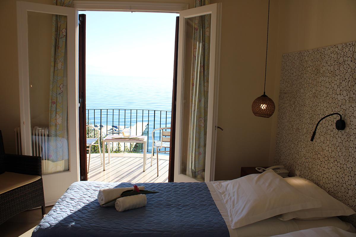 Görögország, Korfu, Dassia, Dassia Beach Hotel, szoba