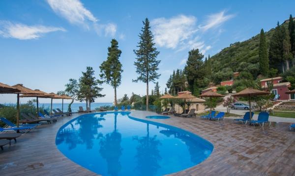 Görögország, Korfu, Liapades, Blue Princess Beach Hotel & Suites, medence