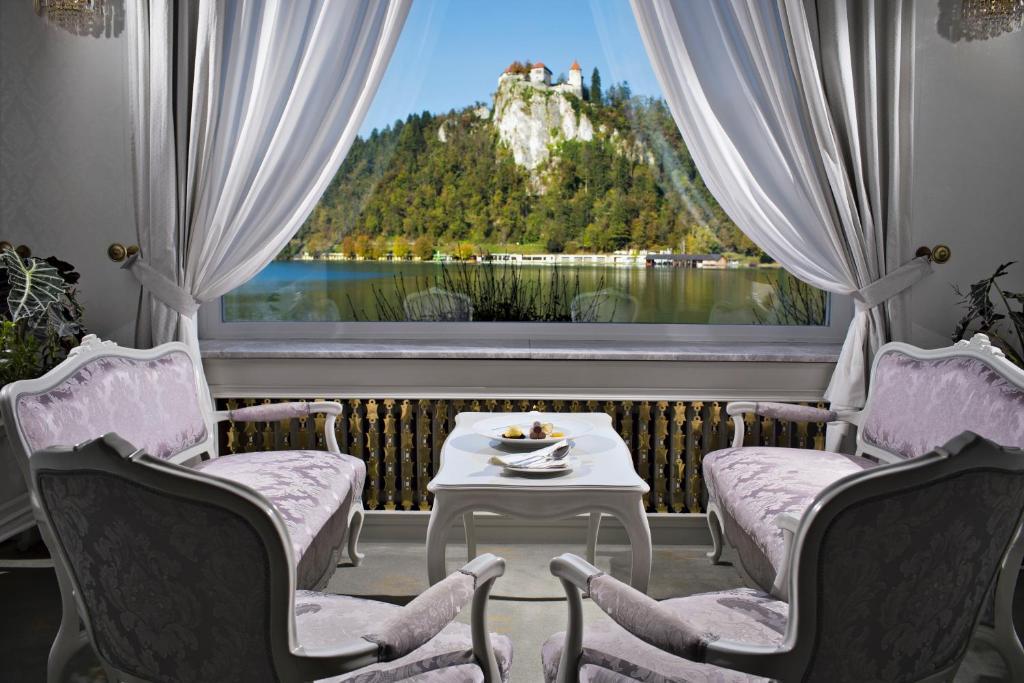 Szlovénia, Bled, Grand Hotel Toplice, kilátás