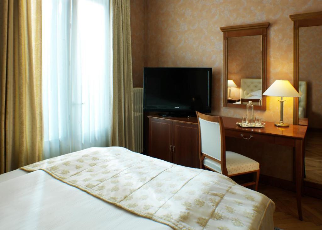 Szlovénia, Bled, Grand Hotel Toplice, szoba