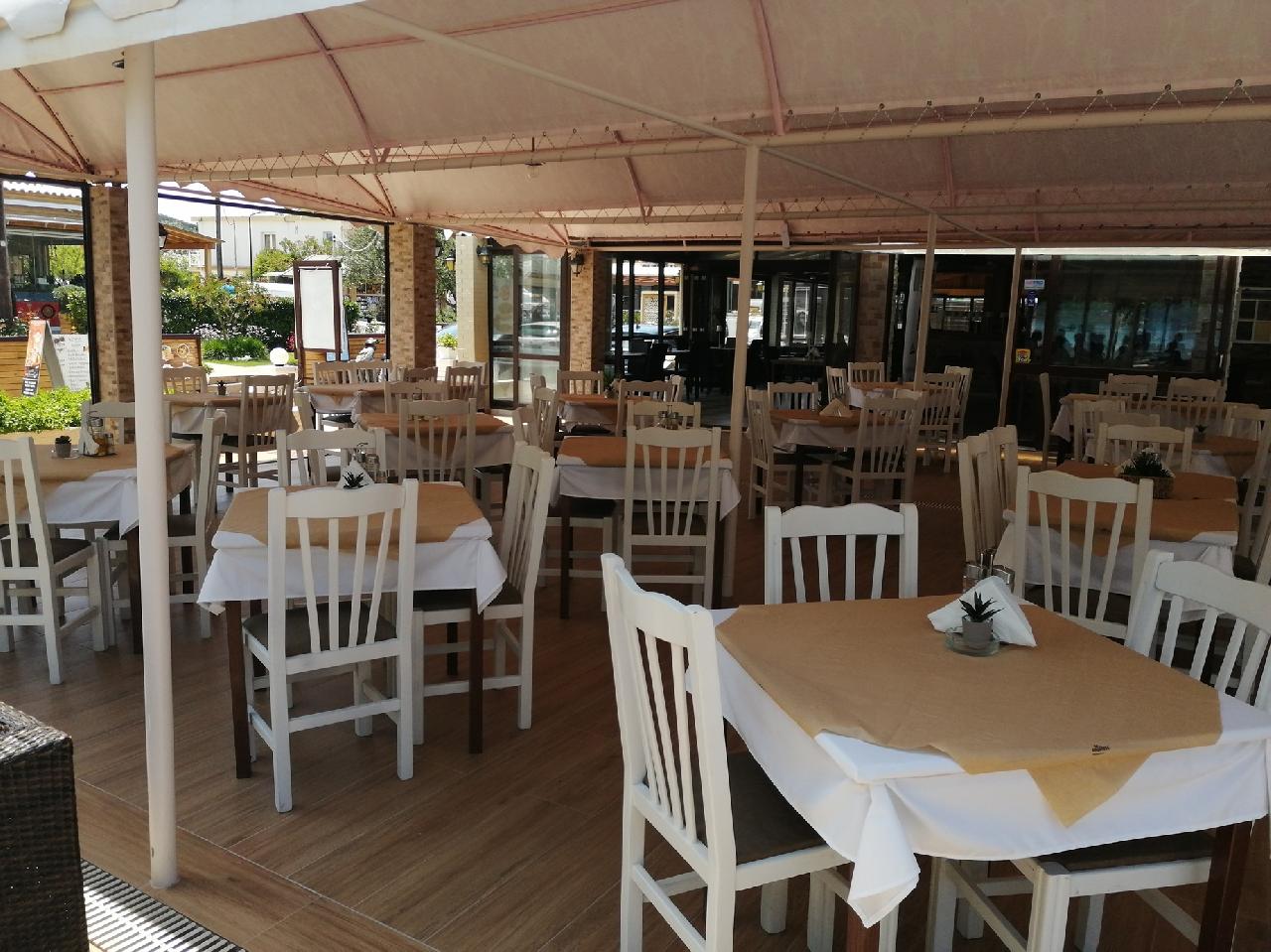 Maria`s Beach Hotel