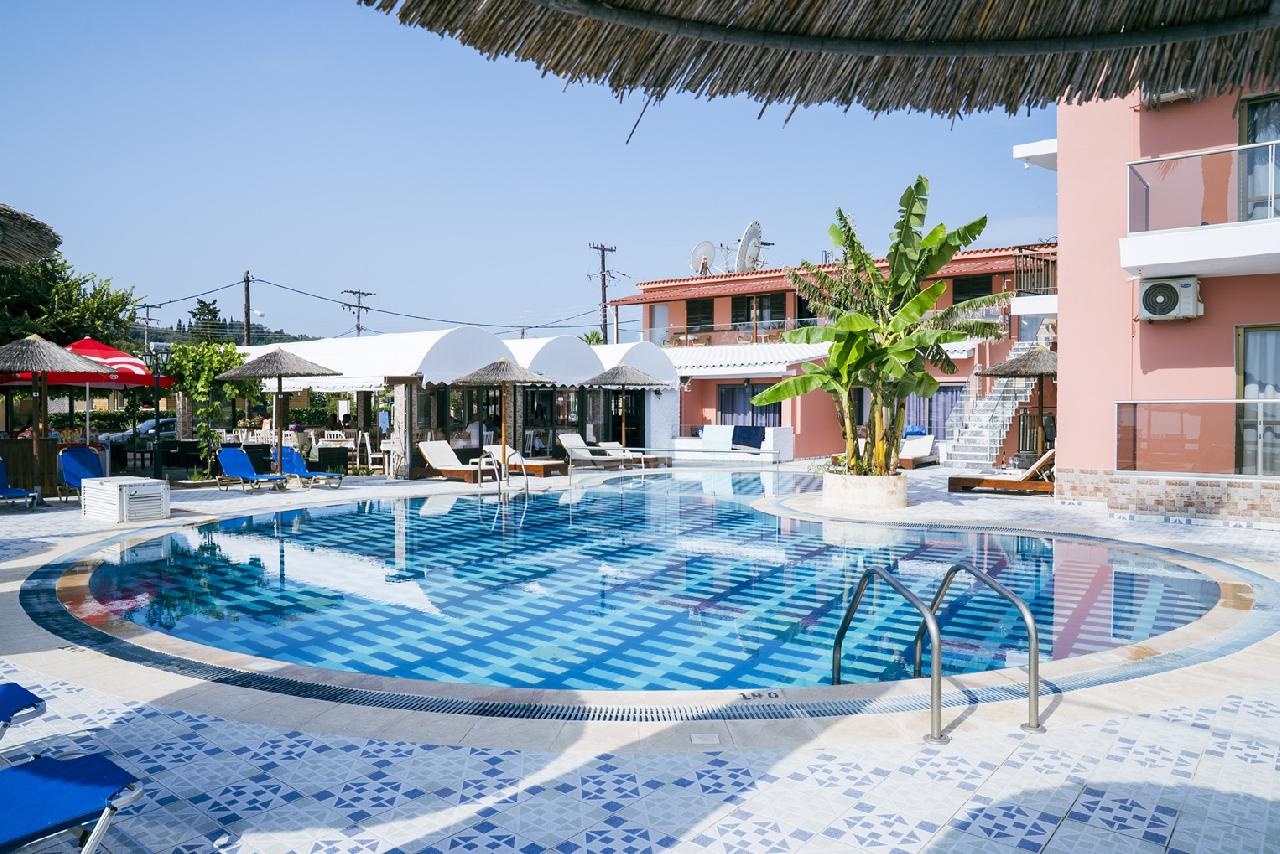 Maria`s Beach Hotel