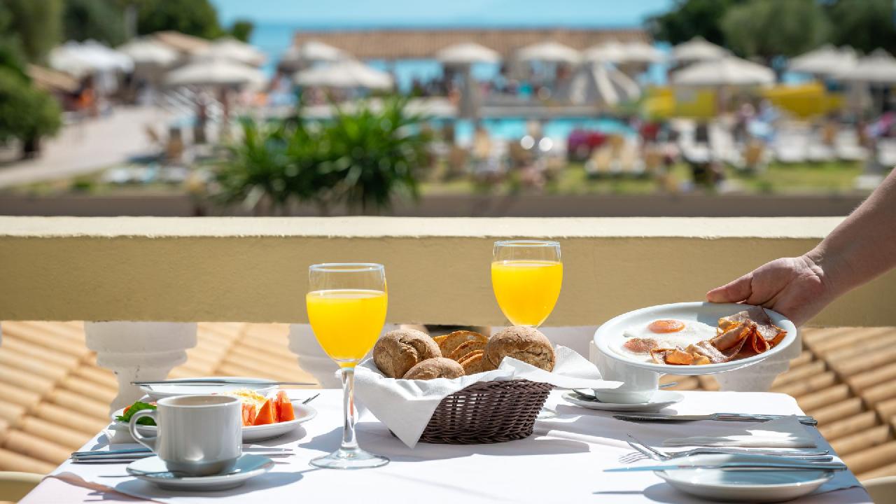 messhongi beach hotel